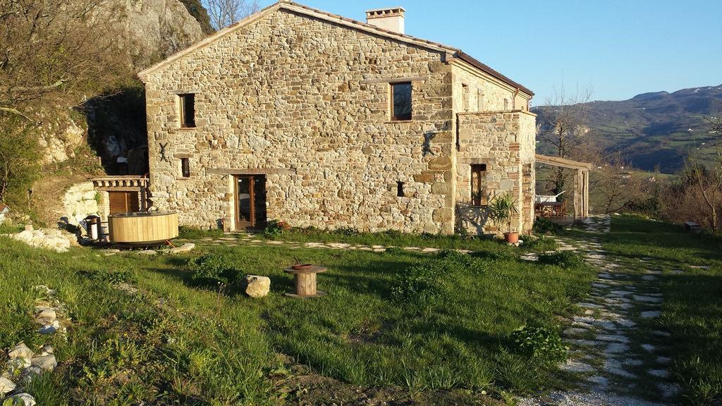 Novafeltria Sasso Erminia R&B Ecosostenibile מראה חיצוני תמונה